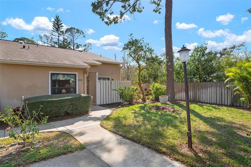 Picture of 3296 Tallywood Court Unit 7097, Sarasota FL 34237