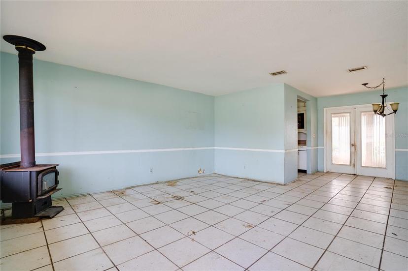 Picture of 5698 26Th Avenue N, St Petersburg FL 33710