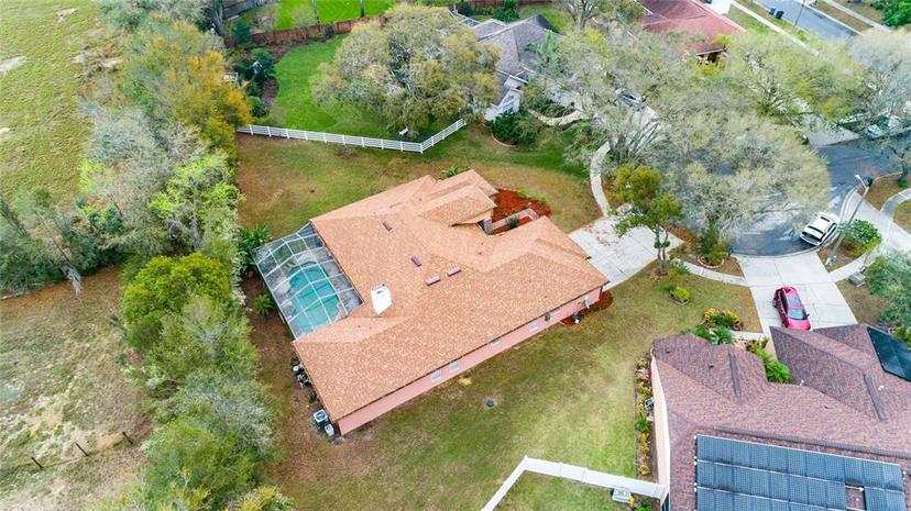 Picture of 3701 Barnhouse Place, Valrico FL 33596