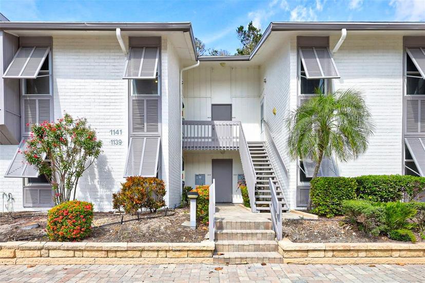 Picture of 1141 W Peppertree Drive Unit 1141, Sarasota FL 34242