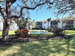 Picture of 13125 Wilcox Road Unit 16105, Largo, FL 33774