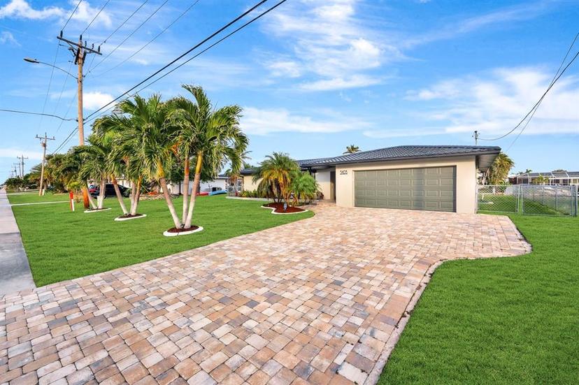 Picture of 5103 Pelican Boulevard, Cape Coral FL 33914