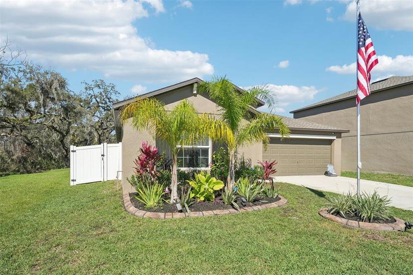 Picture of 36419 Flats Street, Zephyrhills FL 33541