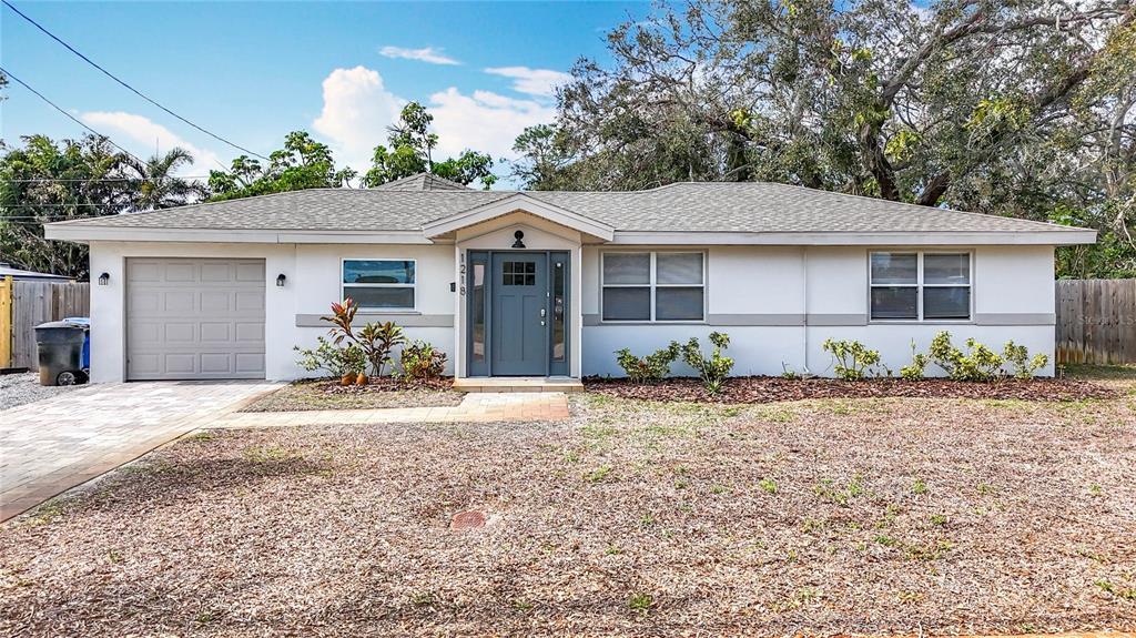 Picture of 1218 74Th Street N, St Petersburg, FL 33710