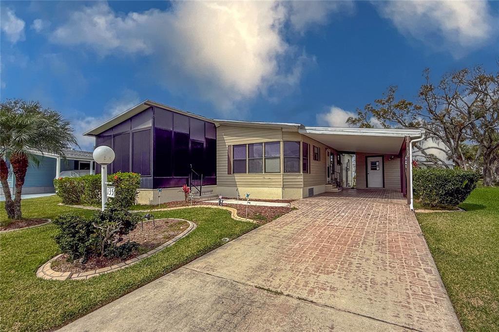 Picture of 135 Hummingbird Avenue, Ellenton, FL 34222