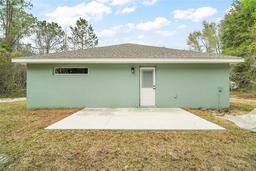 Picture of 35 Sequoia Loop Ct, Ocklawaha, FL 32179