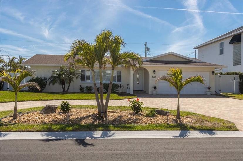 Picture of 102 23Rd Street, Belleair Beach FL 33786