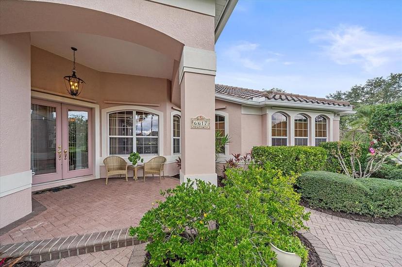 Picture of 6617 Nautical Drive, Lakewood Ranch FL 34202