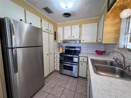 Picture of 2331 Belleair Road Unit 527, Clearwater, FL 33764