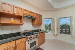 Picture of 14 Somerset Street Unit 5C, Clearwater, FL 33767