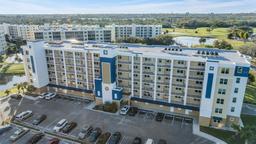 Picture of 960 Starkey Road Unit 10307, Largo, FL 33771