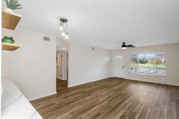 Picture of 2403 Finlandia Lane Unit 27, Clearwater, FL 33763