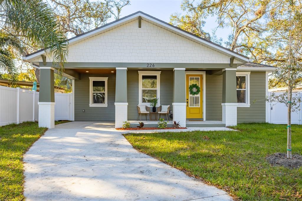 Picture of 226 W North Street, Tampa, FL 33604