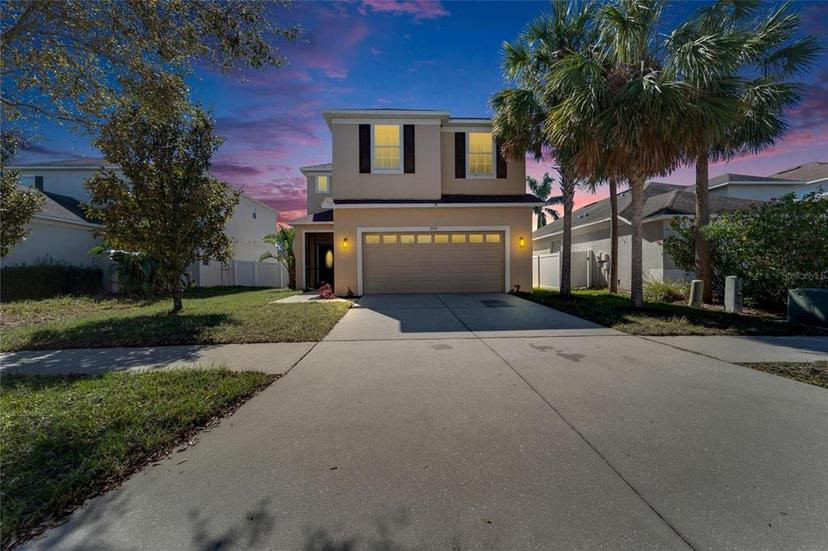 Picture of 7525 Forest Mere Drive, Riverview FL 33578