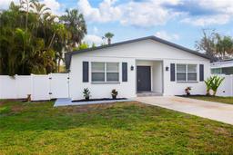 Picture of 715 Virginia Ave, Tarpon Springs, FL 34689