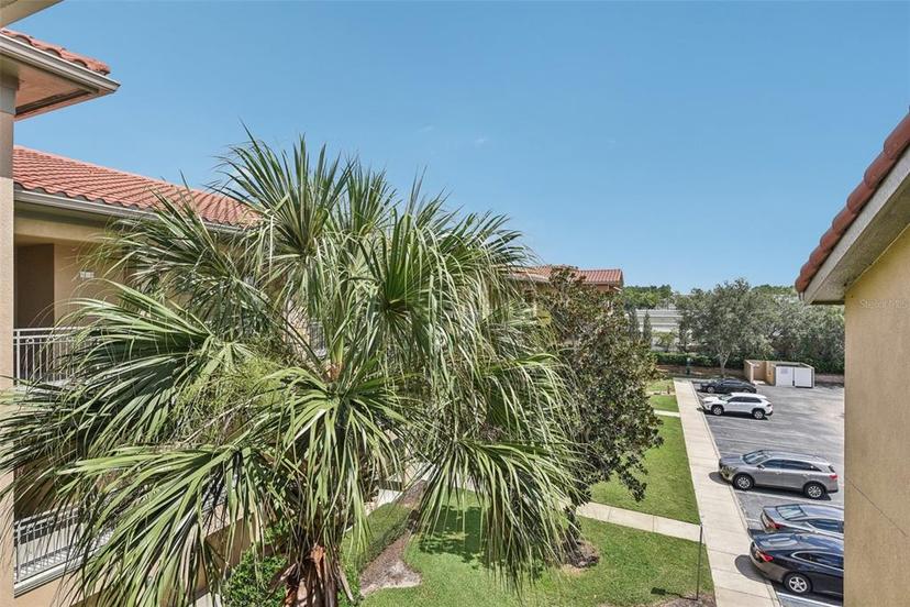 Picture of 901 Charo Parkway Unit 731, Davenport FL 33897