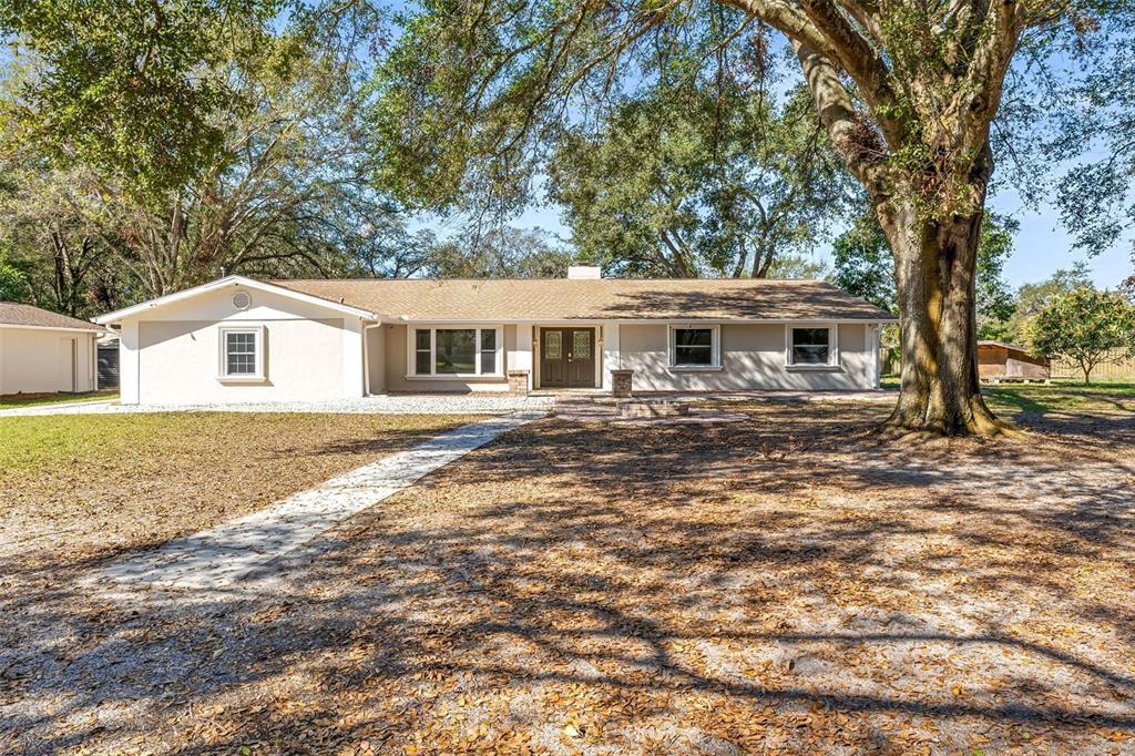 Picture of 1122 S Mulrennan Road, Valrico, FL 33594