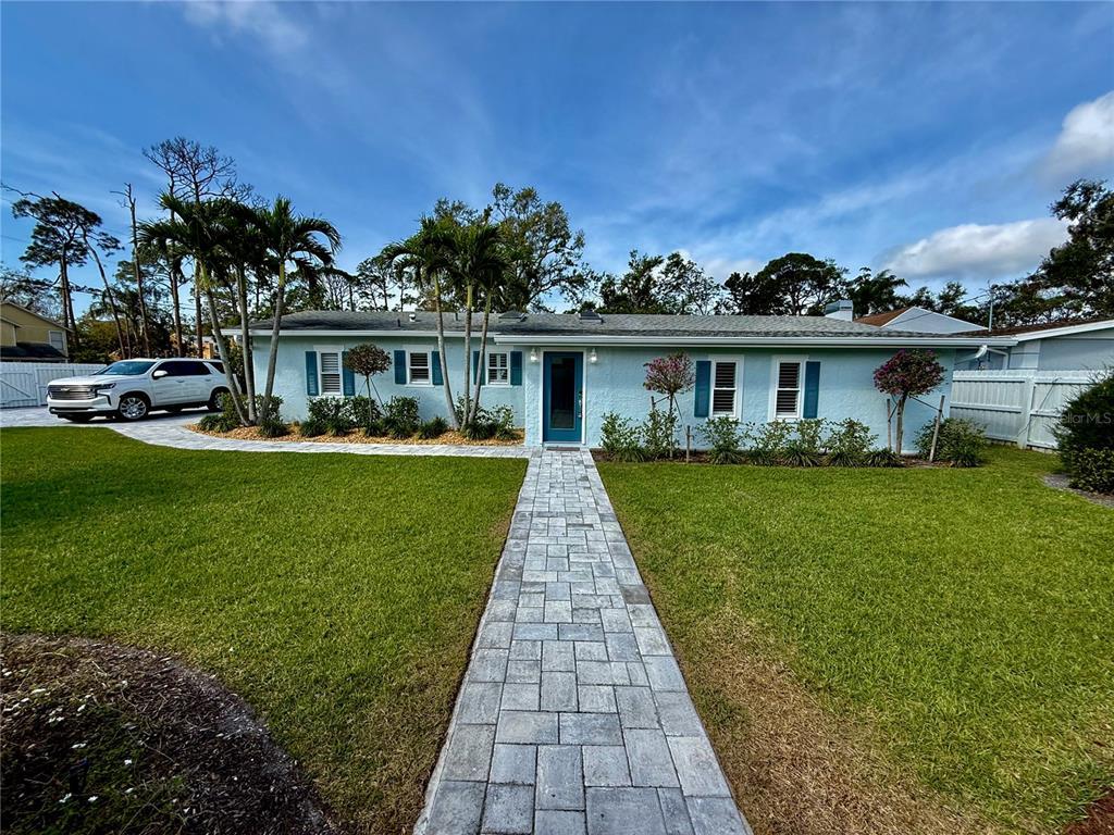 Picture of 4218 S Lockwood Ridge Road, Sarasota, FL 34231