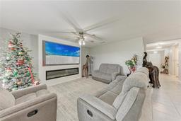 Picture of 4411 Hearthstone Run, Palmetto, FL 34221