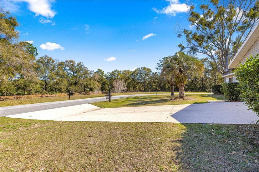 Picture of 8126 SW 105Th Place, Ocala FL 34481