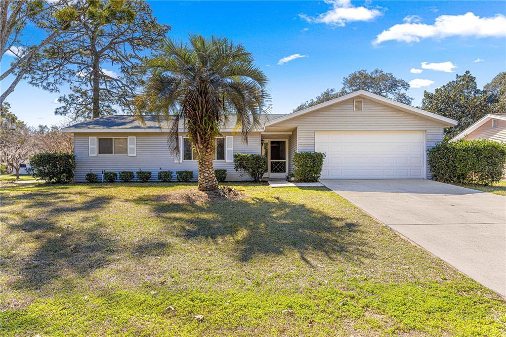 Picture of 8126 SW 105Th Place, Ocala, FL 34481