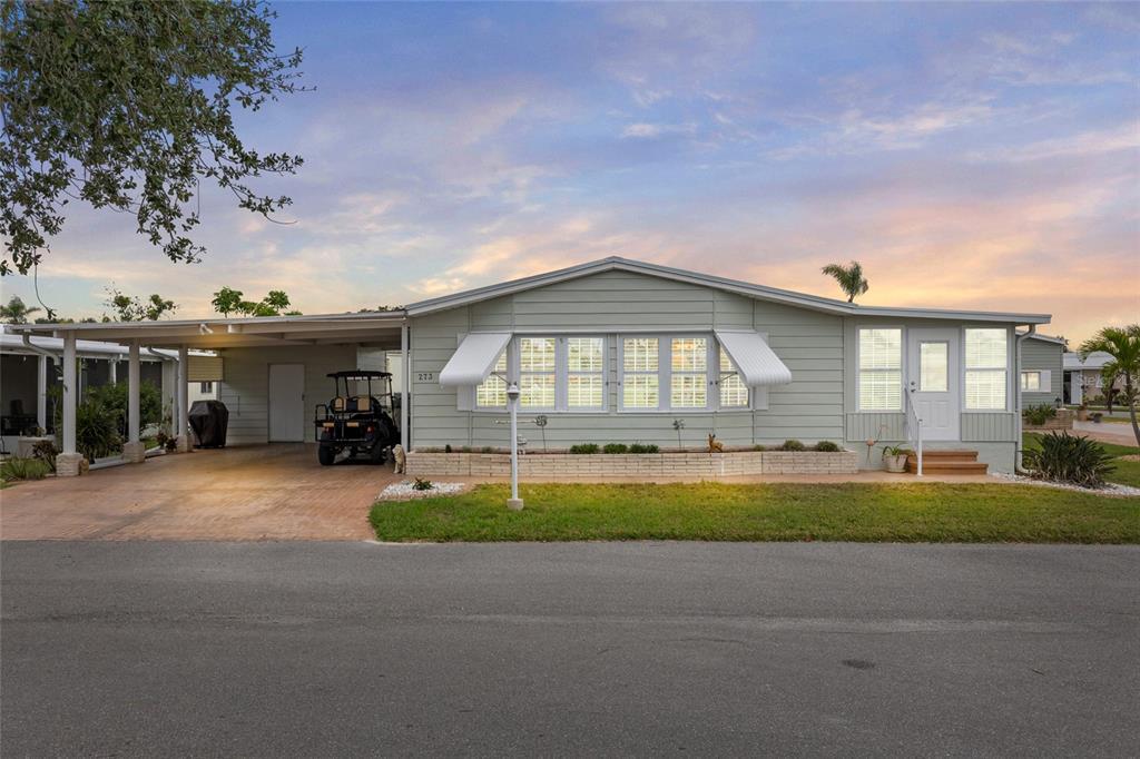 Picture of 273 Avenue Of Queens, Nokomis, FL 34275