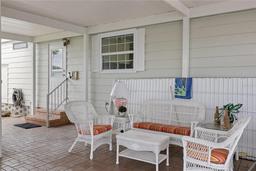 Picture of 273 Avenue Of Queens, Nokomis, FL 34275