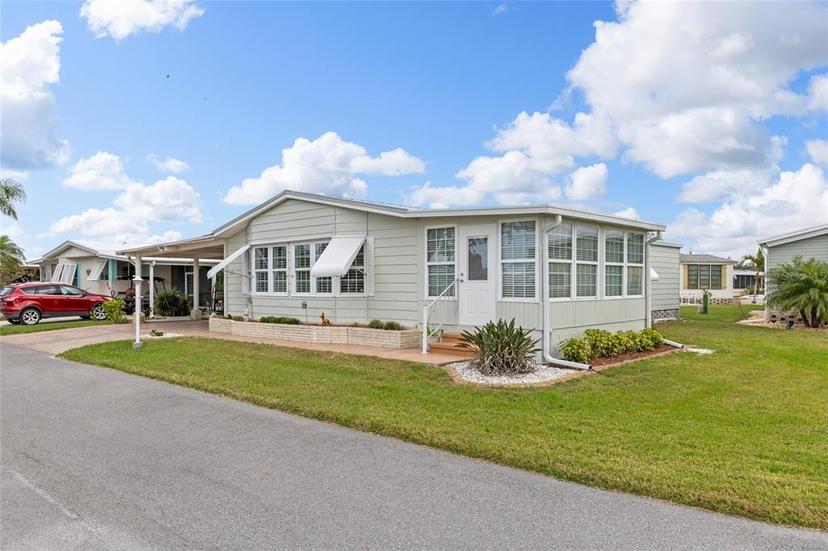 Picture of 273 Avenue Of Queens, Nokomis FL 34275