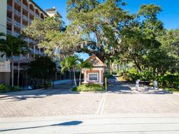 Picture of 5591 Cannes Circle Unit 403, Sarasota, FL 34231