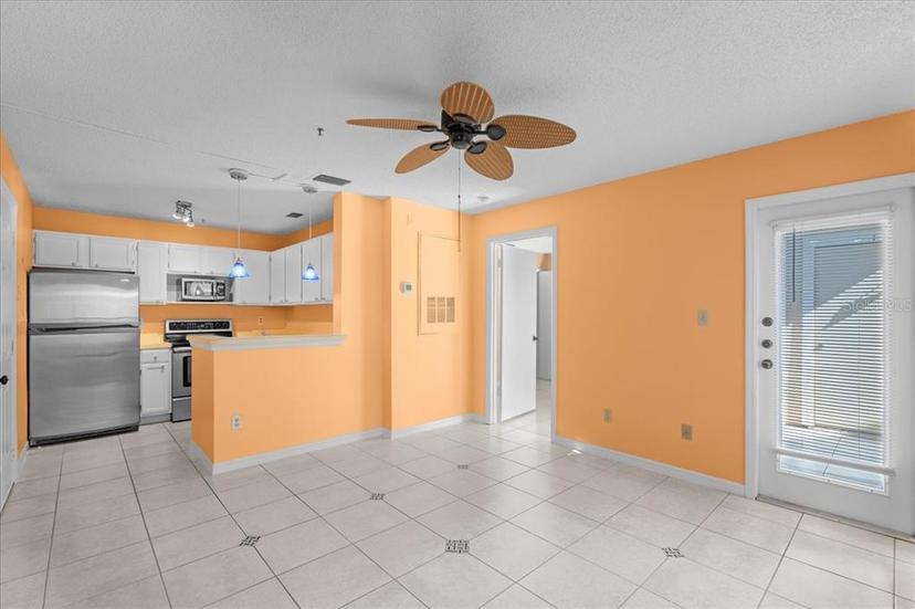 Picture of 4001 Crockers Lake Boulevard Unit 16, Sarasota FL 34238