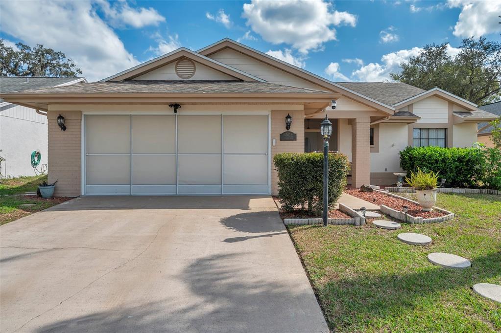 Picture of 13032 Pinnacle Lane, Hudson, FL 34669