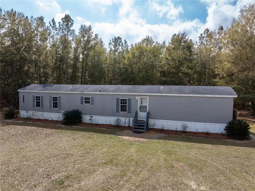 Picture of 589 SW Cumorah Hill Street, Fort White FL 32038