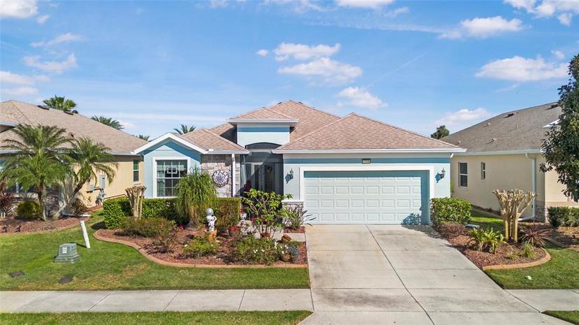 Picture of 8780 Bridgeport Bay Circle, Mount Dora FL 32757