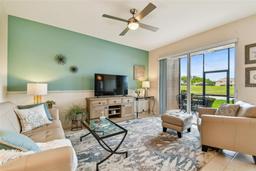 Picture of 803 Fairwaycove Lane Unit 106, Bradenton, FL 34212