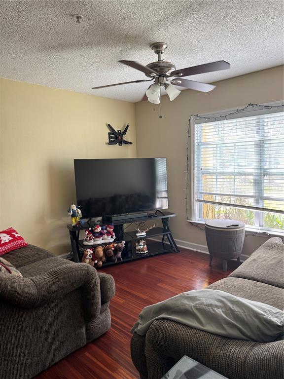 Picture of 2047 Dixie Belle Drive Unit 2047K, Orlando FL 32812