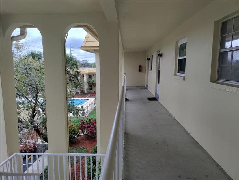 Picture of 3850 13Th Avenue N Unit 311, St Petersburg FL 33713