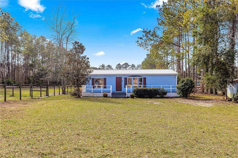 Picture of 15540 N Highway 329, Reddick FL 32686