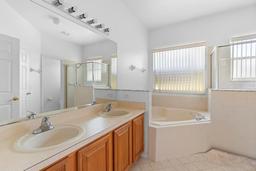 Picture of 536 Kilimanjaro Drive, Kissimmee, FL 34758