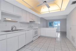 Picture of 1321 N Mcmullen Booth Road Unit 1321, Clearwater, FL 33759