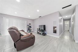 Picture of 3060 George Mason Avenue Unit 12 D, Winter Park, FL 32792