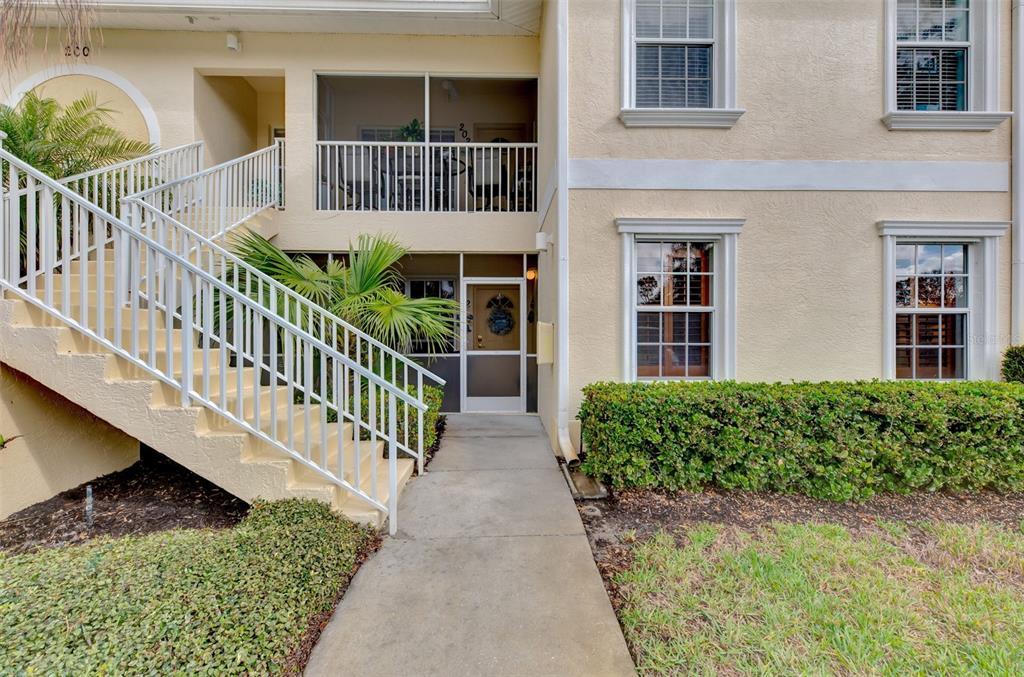 Picture of 200 Mirabella Circle Unit 102, Venice, FL 34292