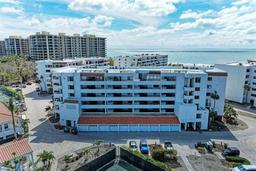 Picture of 1465 Gulf Of Mexico Drive Unit 104, Longboat Key, FL 34228