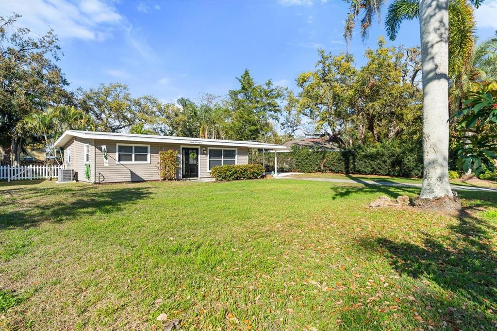 Picture of 2918 8Th Avenue W, Bradenton, FL 34205