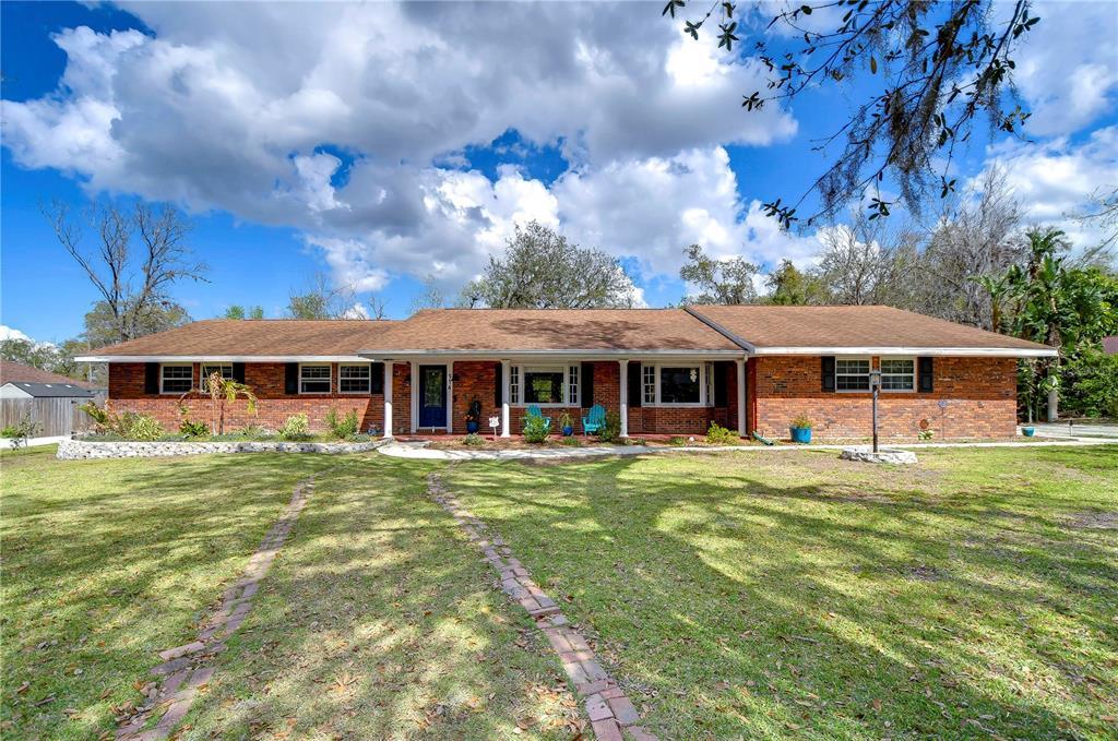 Picture of 114 Laurel Tree Way, Brandon, FL 33511