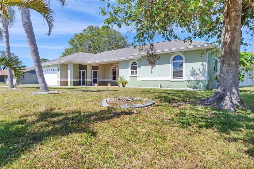 Picture of 224 Pine Glen Court, Englewood FL 34223