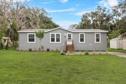 Picture of 9060 Sarah Drive, Polk City, FL 33868