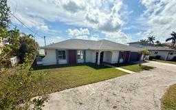 Picture of 111 E North Shore Avenue, North Fort Myers, FL 33917