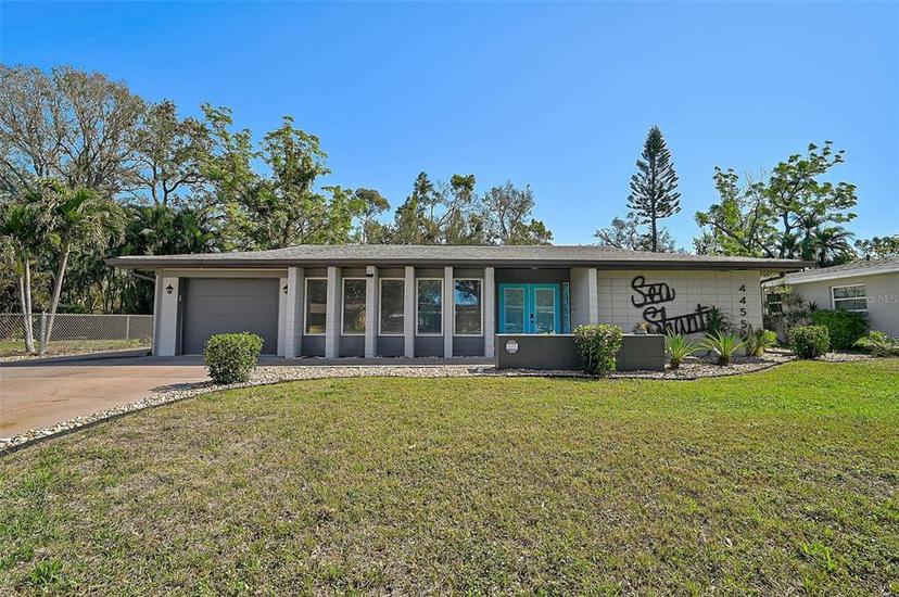 Picture of 4455 Emerald Ridge Drive, Sarasota FL 34233