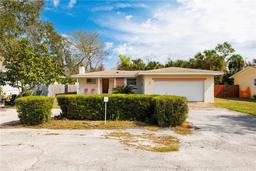 Picture of 429 Tarragona Way, Daytona Beach, FL 32114