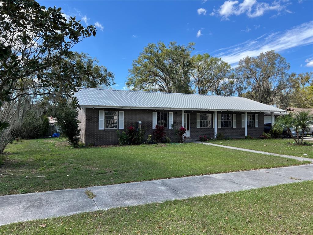 Picture of 307 N Oak Avenue, Fort Meade, FL 33841